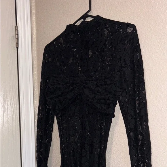 Chic Black Lace Long Sleeve Dress - Picture 2 of 8